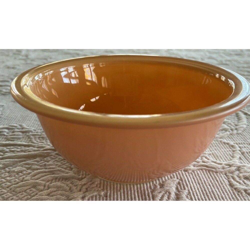 Pyrex Peach Clear Bottom Mixing Bowl #322 1 L Corning NY USA 7" Across